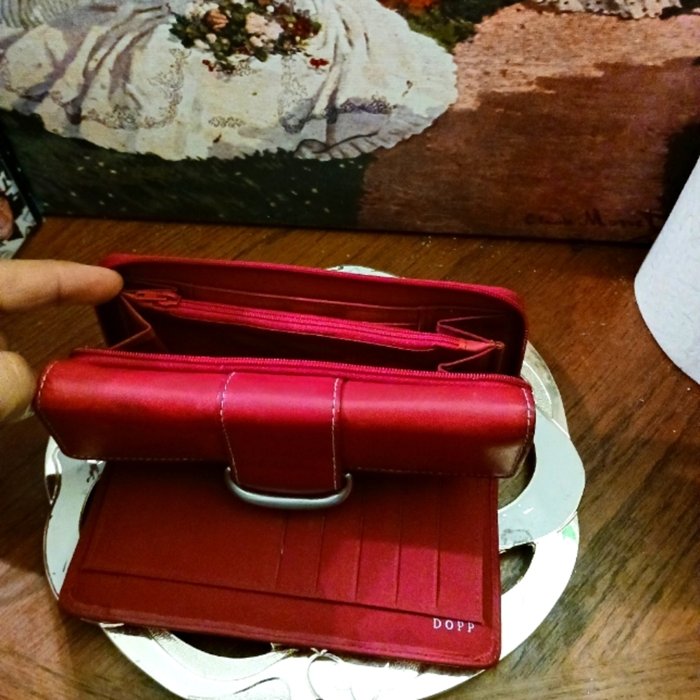 👛 👜 DOPP Soft Cowhide Leather Wallet Like New!,Velvet Touch,A Nice Gift 🎁 👌